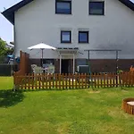Bela, Naehe Nuerburgring Luxem