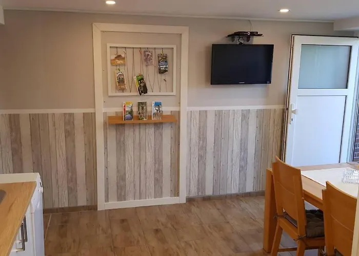 Bela, Naehe Nuerburgring דירה