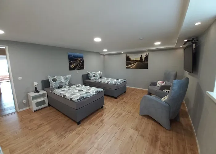 Bela, Naehe Nuerburgring *