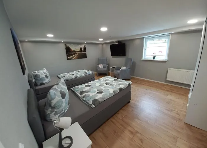 Bela, Naehe Nuerburgring Luxem